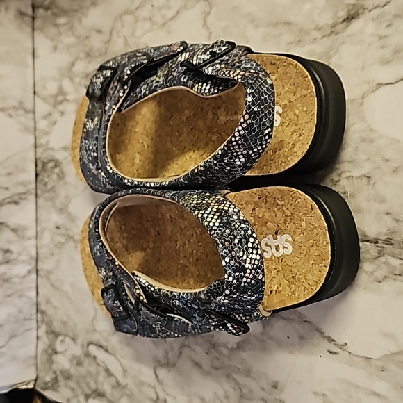 Not worn SAS Relaxed  women Walking Sandal leather Size 12W made in USA - Picture 6 of 10